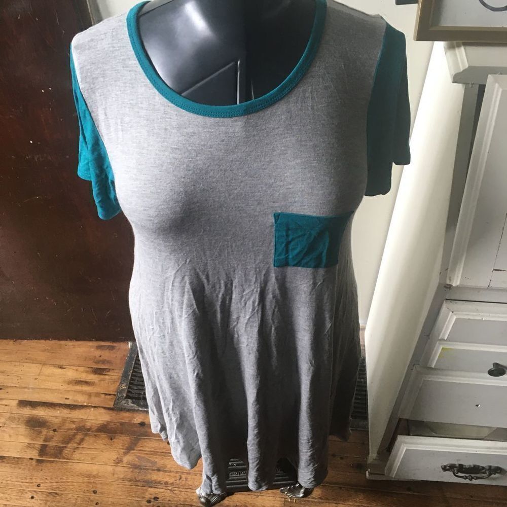 Lularoe gray and teal high low knit Carly dress